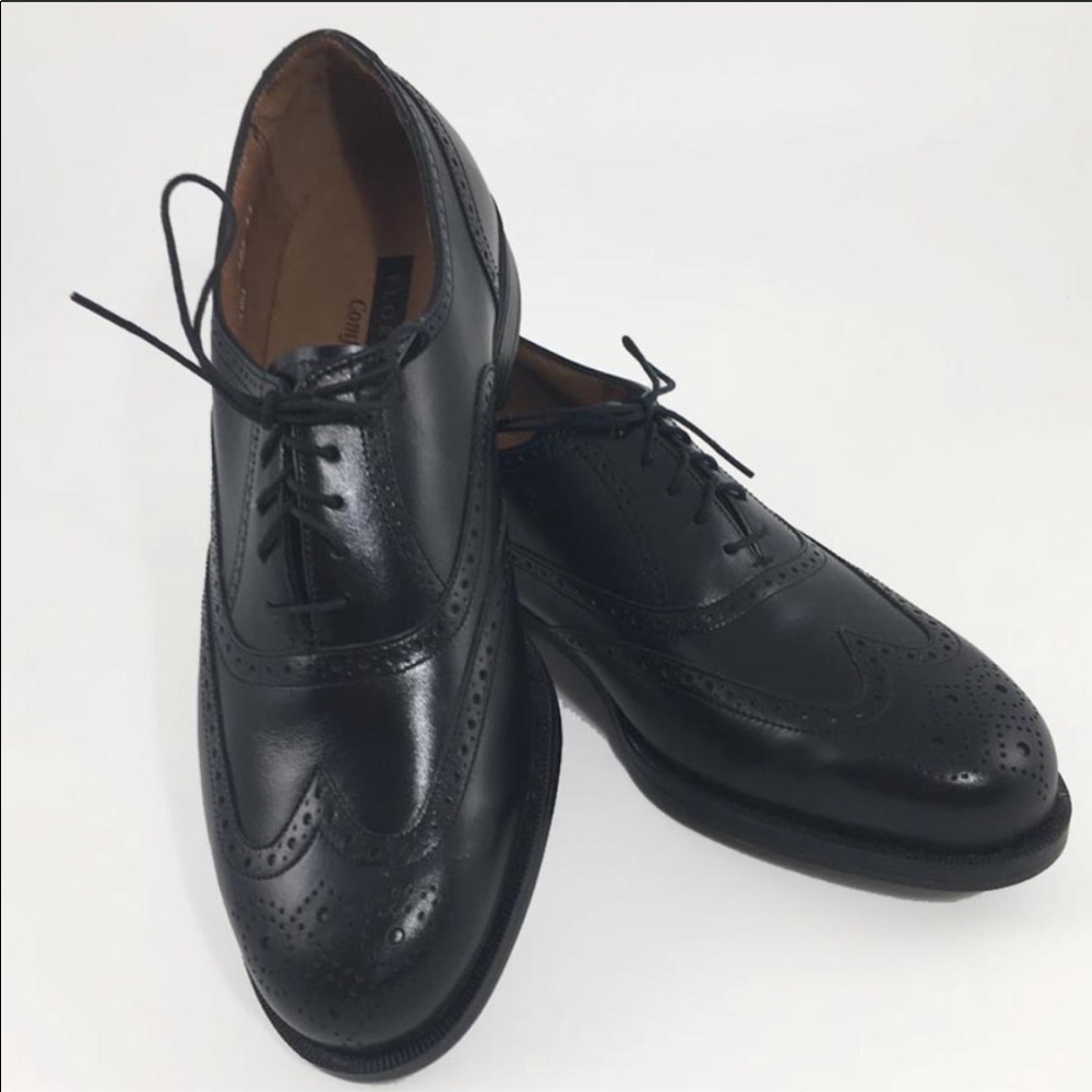 NWT Florsheim Men’s Shoes Wingtip Oxford. OBO